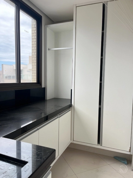 Cobertura no Centro com 3 dormitórios 3 suítes e 3 vagas - 239m²: 17ª foto da galeria de imagens do imóvel