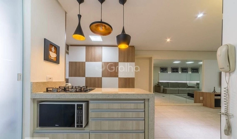 Belíssimo Apartamento no Centro mobiliado com 1 dormitório e 1 vaga: 3ª foto da galeria de imagens do imóvel