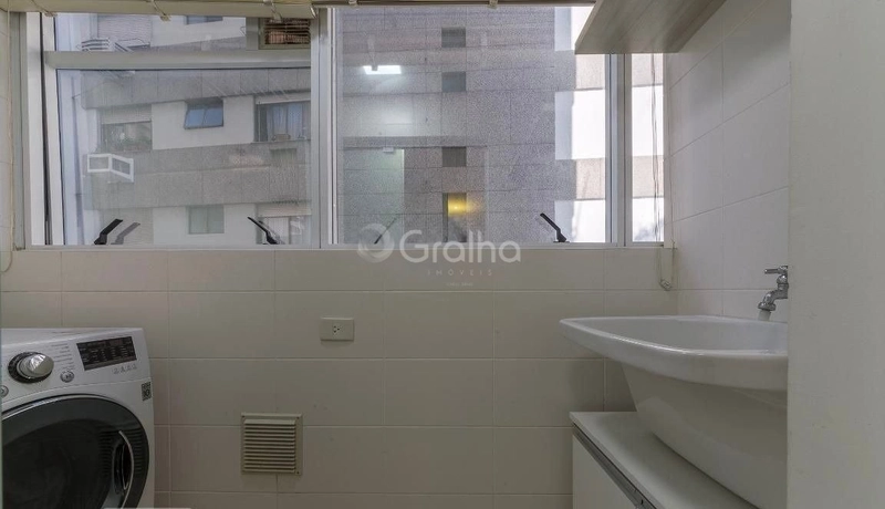 Belíssimo Apartamento no Centro mobiliado com 1 dormitório e 1 vaga: 7ª foto da galeria de imagens do imóvel