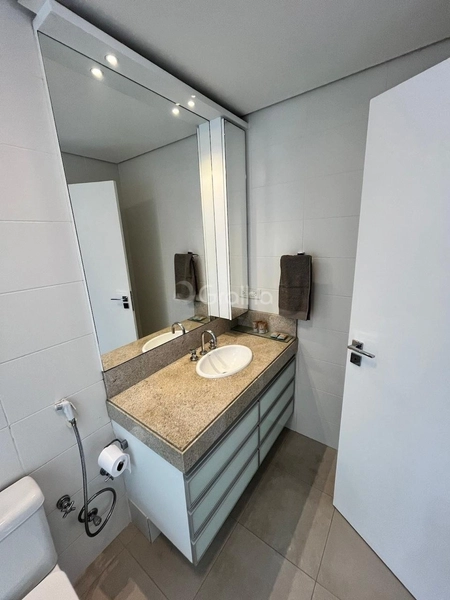Belíssimo Apartamento no Centro mobiliado com 1 dormitório e 1 vaga: 14ª foto da galeria de imagens do imóvel