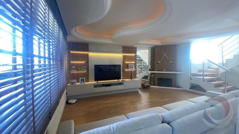 Casa no Carianos a venda com 4 dormitórios 2 suítes e 2 vagas: 4ª foto da galeria de imagens do imóvel