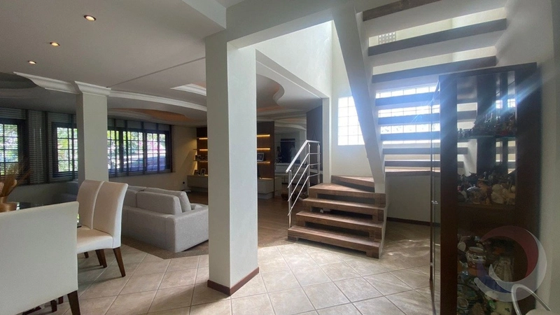 Casa no Carianos a venda com 4 dormitórios 2 suítes e 2 vagas: 9ª foto da galeria de imagens do imóvel