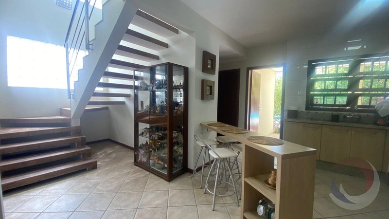 Casa no Carianos a venda com 4 dormitórios 2 suítes e 2 vagas: 8ª foto da galeria de imagens do imóvel