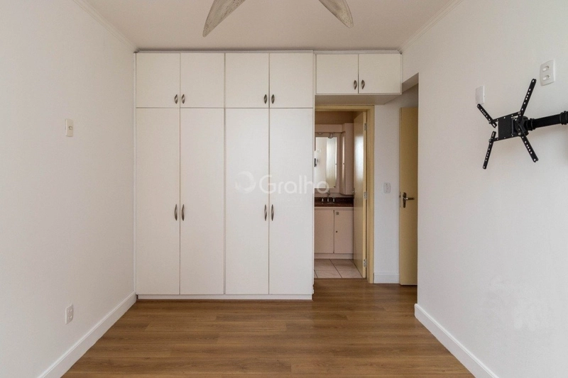 Apartamento no Centro com 3 dormitórios, sendo 1 suíte, 1 vaga: 32ª foto da galeria de imagens do imóvel