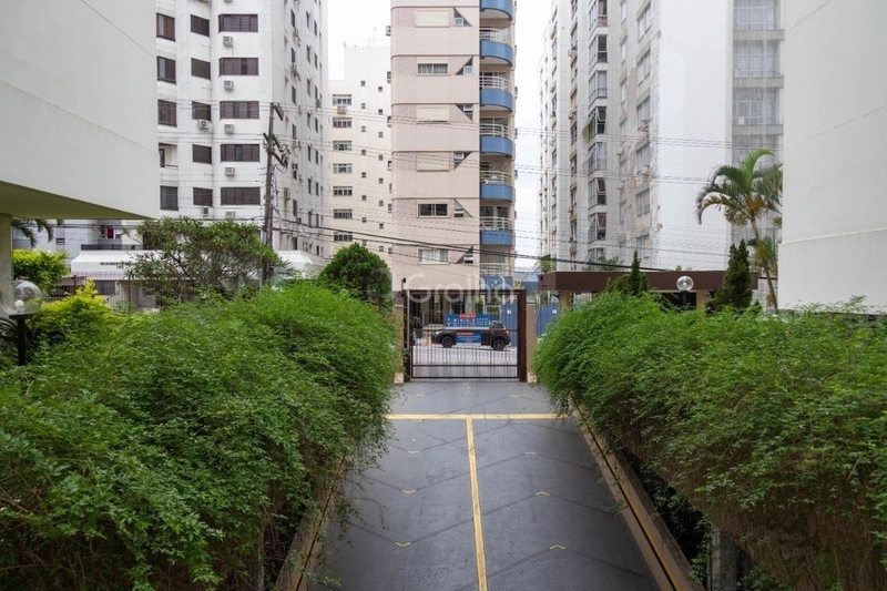 Apartamento no Centro com 3 dormitórios, sendo 1 suíte, 1 vaga: 12ª foto da galeria de imagens do imóvel