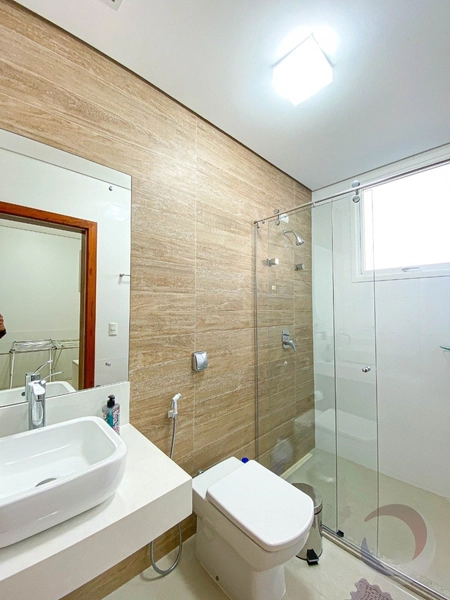 Casa alto padrão no Itacurubi com 4 suítes e 4 vagas - 560m²: 23ª foto da galeria de imagens do imóvel