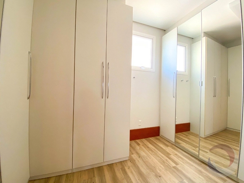 Casa alto padrão no Itacurubi com 4 suítes e 4 vagas - 560m²: 33ª foto da galeria de imagens do imóvel