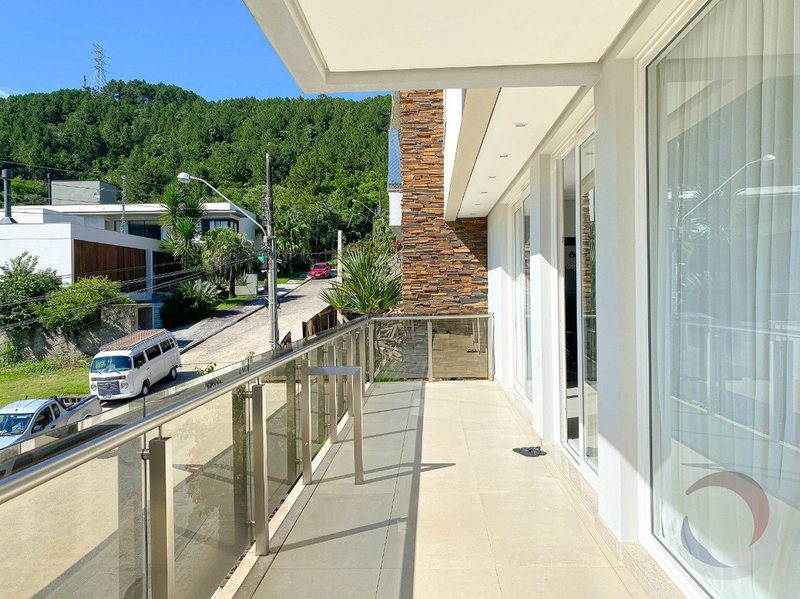 Casa alto padrão no Itacurubi com 4 suítes e 4 vagas - 560m²: 27ª foto da galeria de imagens do imóvel