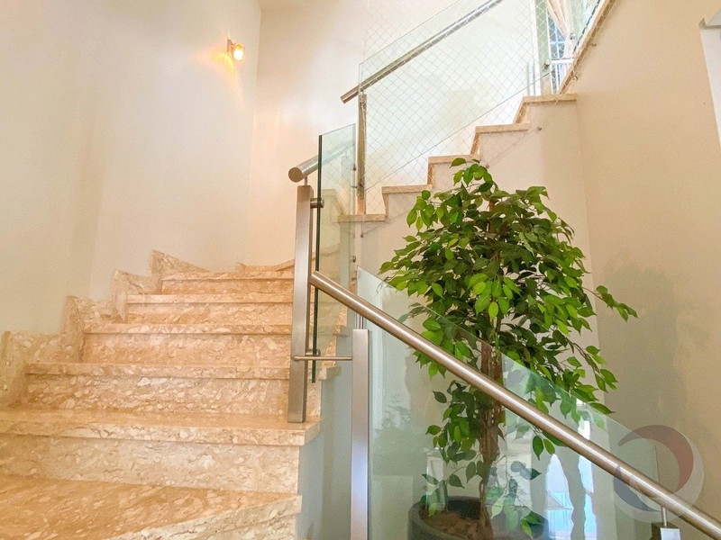 Casa alto padrão no Itacurubi com 4 suítes e 4 vagas - 560m²: 31ª foto da galeria de imagens do imóvel