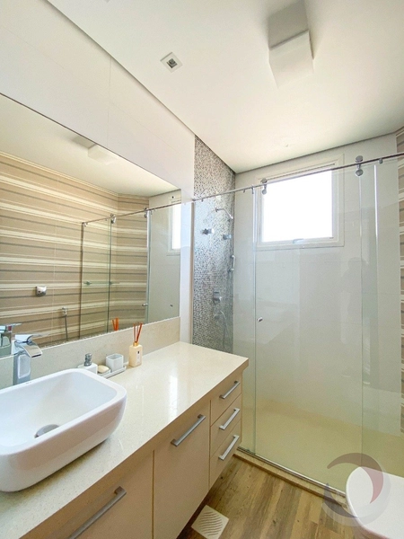 Casa alto padrão no Itacurubi com 4 suítes e 4 vagas - 560m²: 46ª foto da galeria de imagens do imóvel