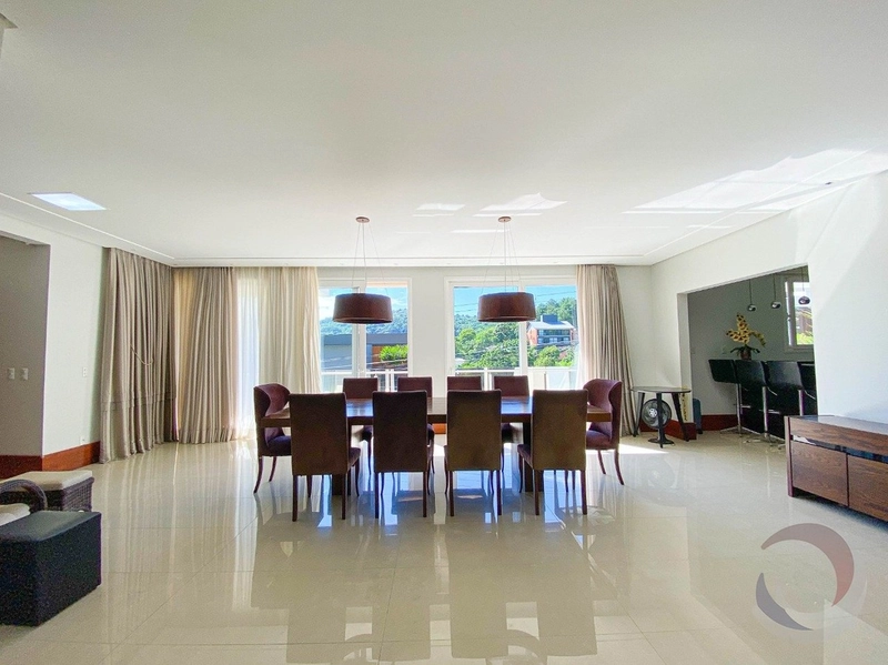 Casa alto padrão no Itacurubi com 4 suítes e 4 vagas - 560m²: 11ª foto da galeria de imagens do imóvel