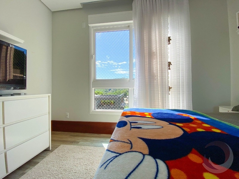 Casa alto padrão no Itacurubi com 4 suítes e 4 vagas - 560m²: 41ª foto da galeria de imagens do imóvel