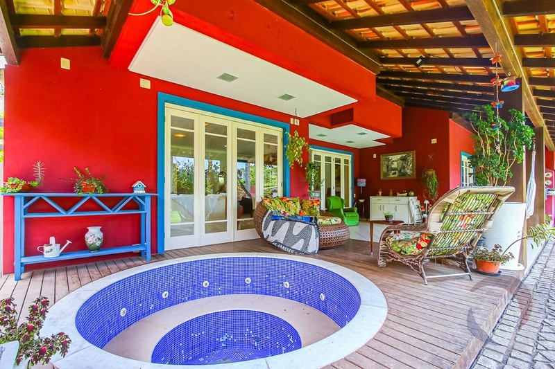 Casa na Lagoa da Conceição a venda com 5 dormitórios 3 suítes: 20ª foto da galeria de imagens do imóvel