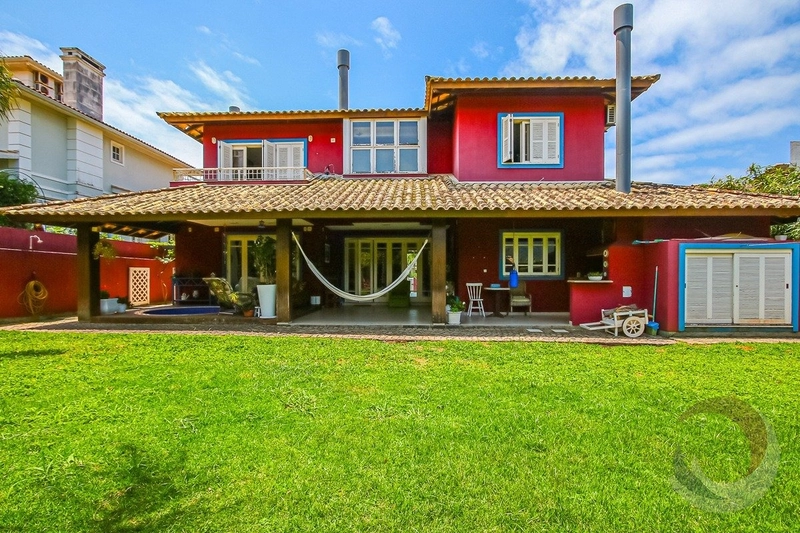 Casa na Lagoa da Conceição a venda com 5 dormitórios 3 suítes: 26ª foto da galeria de imagens do imóvel