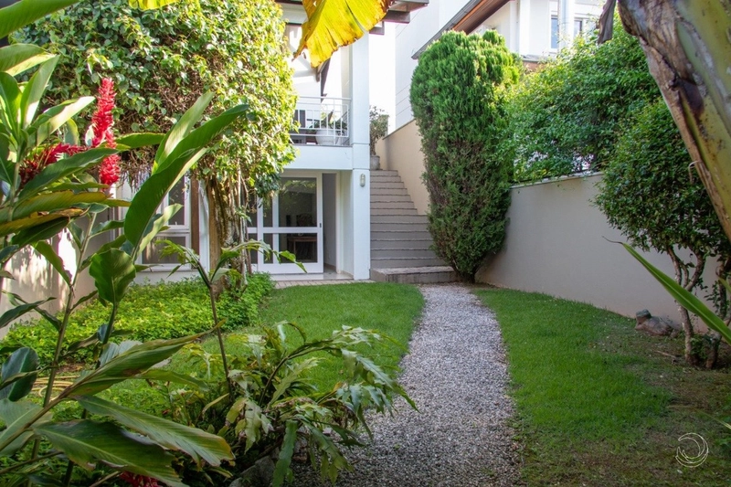 Casa em Cacupé  em Condomínio fechado com 3 quartos 1 suíte e 2 vagas: 5ª foto da galeria de imagens do imóvel