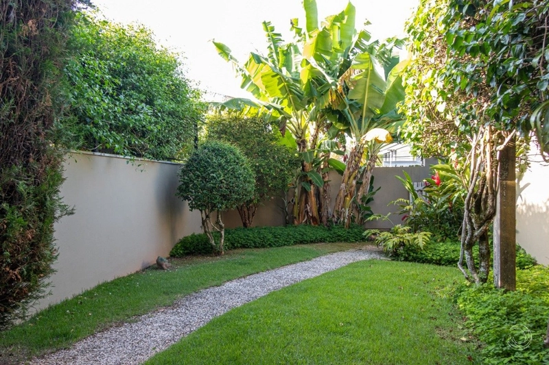 Casa em Cacupé  em Condomínio fechado com 3 quartos 1 suíte e 2 vagas: 29ª foto da galeria de imagens do imóvel