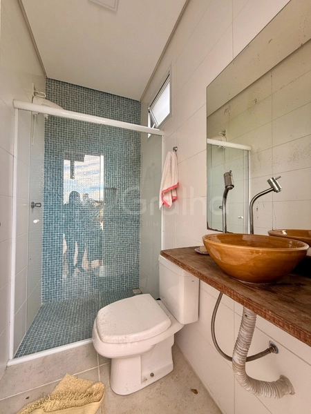 Casa em Cacupé  em Condomínio fechado com 4 quartos 2 suítes e 3 vagas: 21ª foto da galeria de imagens do imóvel