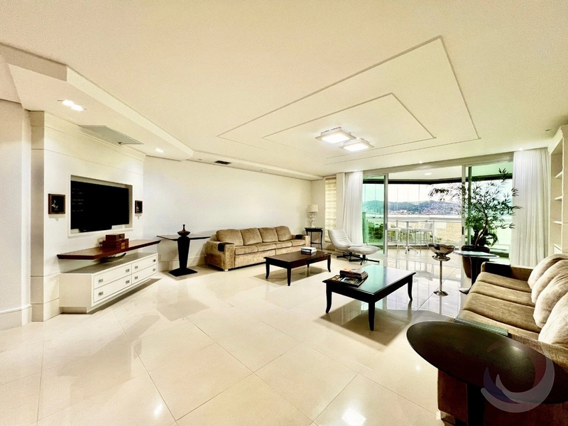 Apartamento em Coqueiros com 3 suítes 3 vagas Vista Mar: 4ª foto da galeria de imagens do imóvel