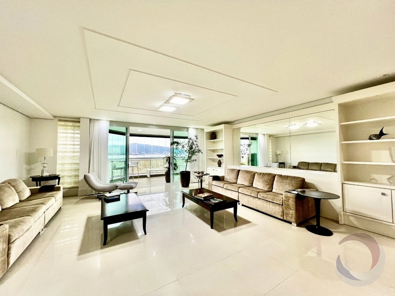 Apartamento em Coqueiros com 3 suítes 3 vagas Vista Mar: 16ª foto da galeria de imagens do imóvel