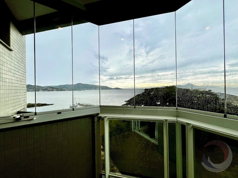 Apartamento em Coqueiros com 3 suítes 3 vagas Vista Mar: 29ª foto da galeria de imagens do imóvel