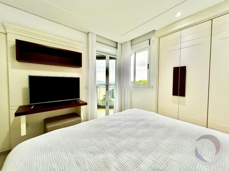Apartamento em Coqueiros com 3 suítes 3 vagas Vista Mar: 30ª foto da galeria de imagens do imóvel