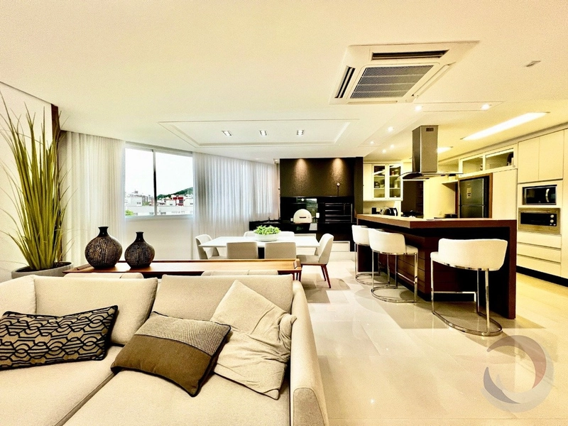 Apartamento em Coqueiros com 3 suítes 3 vagas Vista Mar: 6ª foto da galeria de imagens do imóvel