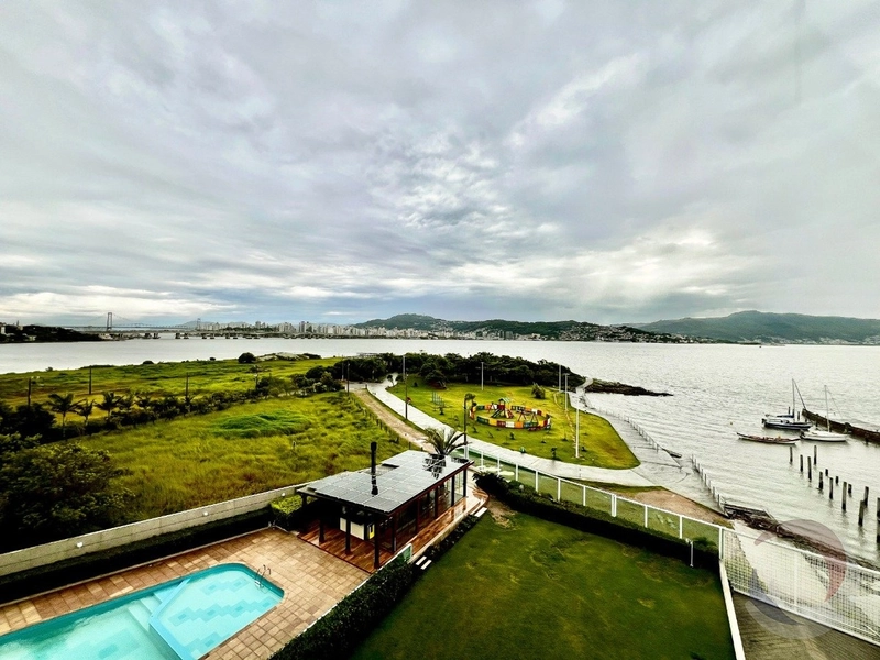 Apartamento em Coqueiros com 3 suítes 3 vagas Vista Mar: 39ª foto da galeria de imagens do imóvel