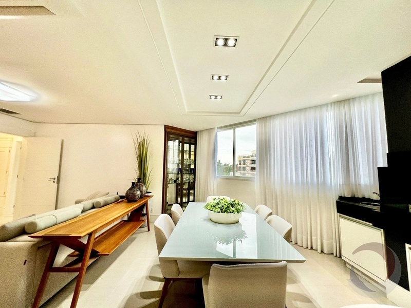 Apartamento em Coqueiros com 3 suítes 3 vagas Vista Mar: 9ª foto da galeria de imagens do imóvel