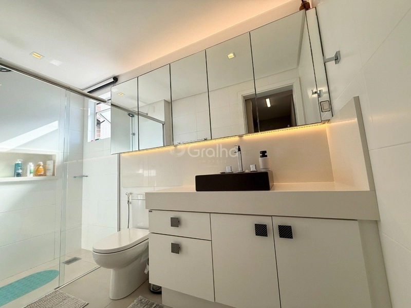 Apartamento na Agronômica com 3 dormitórios, sendo 1 suíte, 2 vagas: 20ª foto da galeria de imagens do imóvel