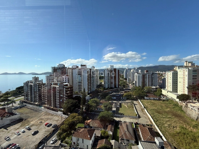 Apartamento na Agronômica com 3 dormitórios, sendo 1 suíte, 2 vagas: 13ª foto da galeria de imagens do imóvel