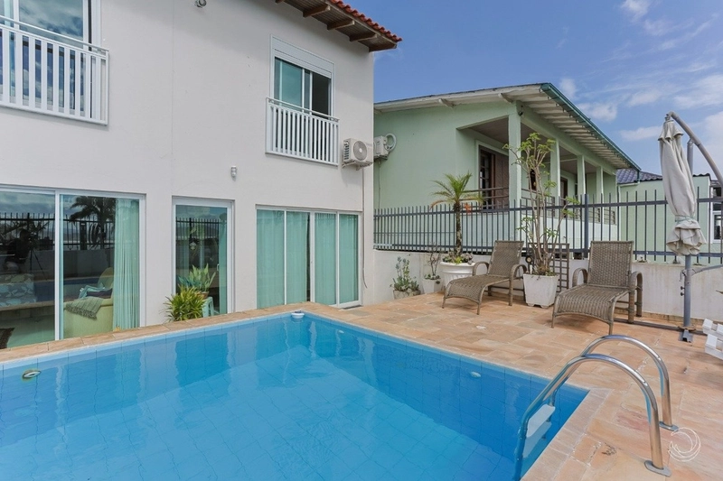 Casa à venda no Bom Abrigo  com 5 quartos sendo 2 suítes e 4 vagas: 15ª foto da galeria de imagens do imóvel