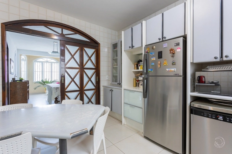 Casa à venda no Bom Abrigo  com 5 quartos sendo 2 suítes e 4 vagas: 8ª foto da galeria de imagens do imóvel