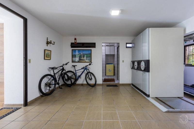 Casa à venda no Bom Abrigo  com 5 quartos sendo 2 suítes e 4 vagas: 12ª foto da galeria de imagens do imóvel