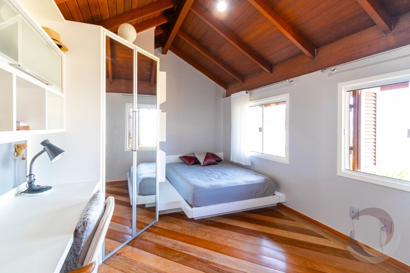 Casa no João Paulo com 4 dormitórios sendo 2 suítes e 2 vagas: 17ª foto da galeria de imagens do imóvel