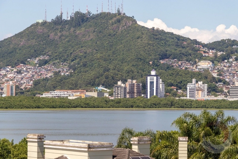 Casa no João Paulo com 4 dormitórios sendo 2 suítes e 2 vagas: 54ª foto da galeria de imagens do imóvel