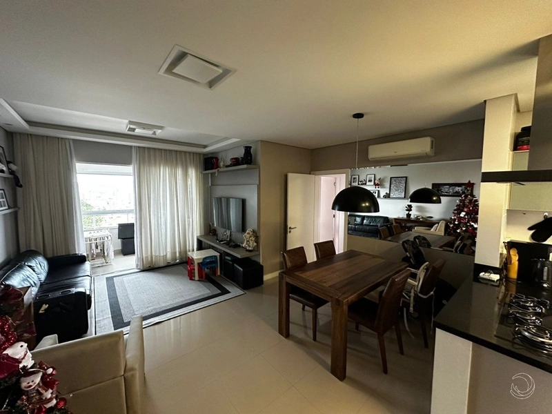 Apartamento Estreito com 3 dormitórios, sendo 1 suíte e 2 vagas: 2ª foto da galeria de imagens do imóvel