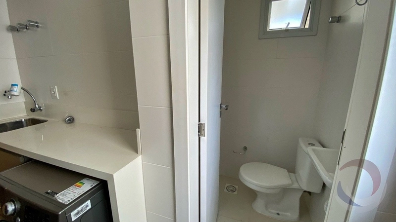 Apartamento na Beira Mar com 2 suítes e 1 vaga com 94m²: 8ª foto da galeria de imagens do imóvel