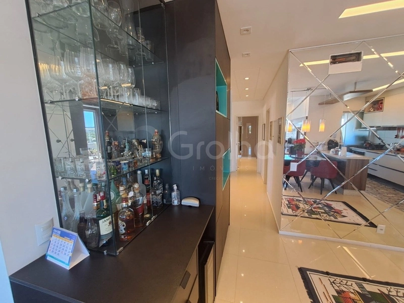 Cobertura no Campeche com 3 dormitórios sendo 1 suíte e 2 vagas: 7ª foto da galeria de imagens do imóvel