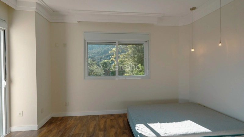 Casa em Santo Antônio de Lisboa com 3 dormitórios 3 suítes e 6 vgs: 33ª foto da galeria de imagens do imóvel