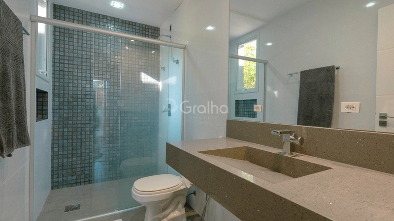 Casa em Santo Antônio de Lisboa com 3 dormitórios 3 suítes e 6 vgs: 29ª foto da galeria de imagens do imóvel