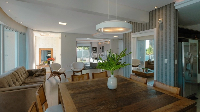Casa em Santo Antônio de Lisboa com 3 dormitórios 3 suítes e 6 vgs: 9ª foto da galeria de imagens do imóvel