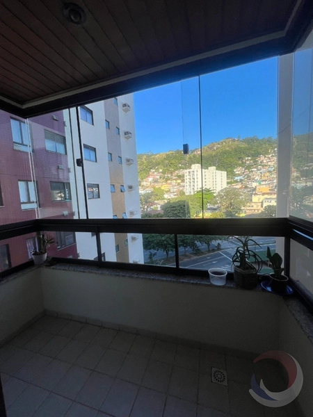 Apartamento no Centro com 3 dormitórios 1 suíte e 1 vaga - 119 m²: 3ª foto da galeria de imagens do imóvel