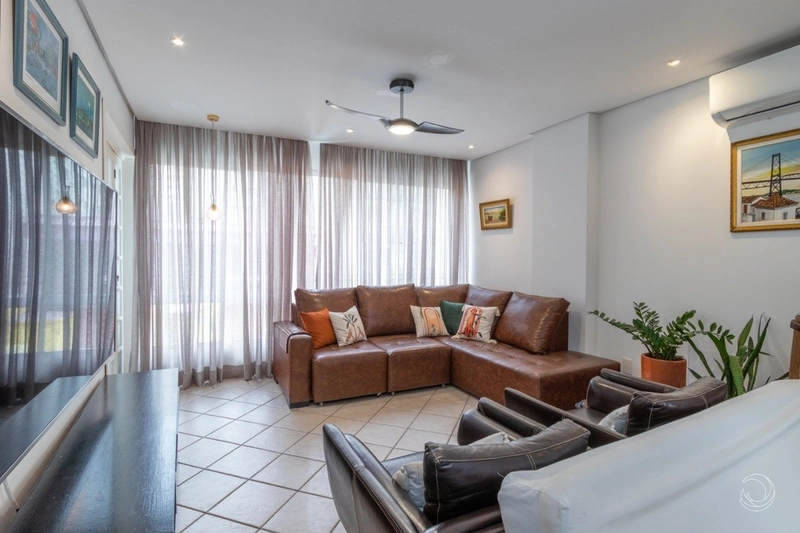 Apartamento Duplex no Centro com 3 dormitórios 1suite e 1 vaga 140 m²: 5ª foto da galeria de imagens do imóvel