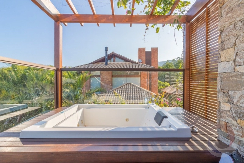 Magnífica Casa em condomínio fechado na Lagoa com 3 suítes e 4 vagas: 27ª foto da galeria de imagens do imóvel