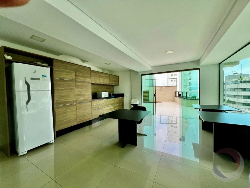Apartamento na Agronômica com 2 dormitórios, sendo 1 suíte e 2 vagas: 39ª foto da galeria de imagens do imóvel