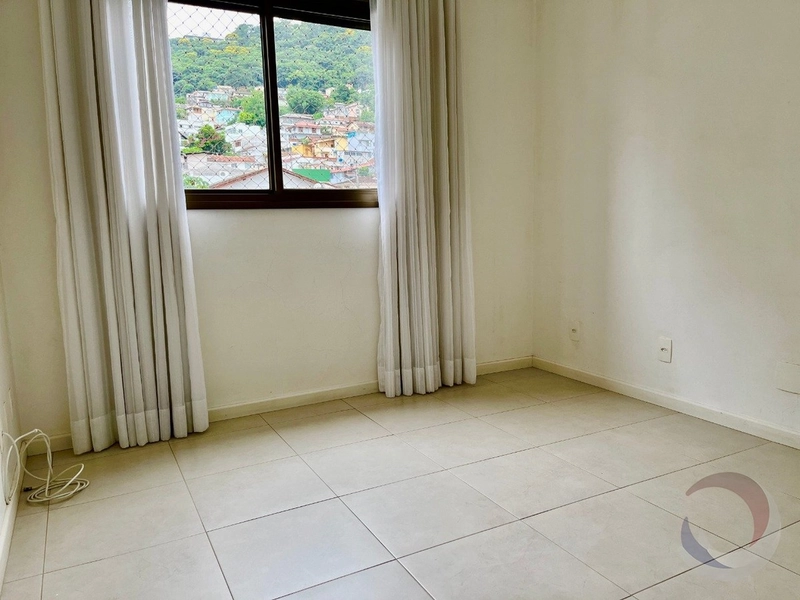 Apartamento no Centro com 2 dormitórios, sendo 1 suíte e 1 vaga: 10ª foto da galeria de imagens do imóvel
