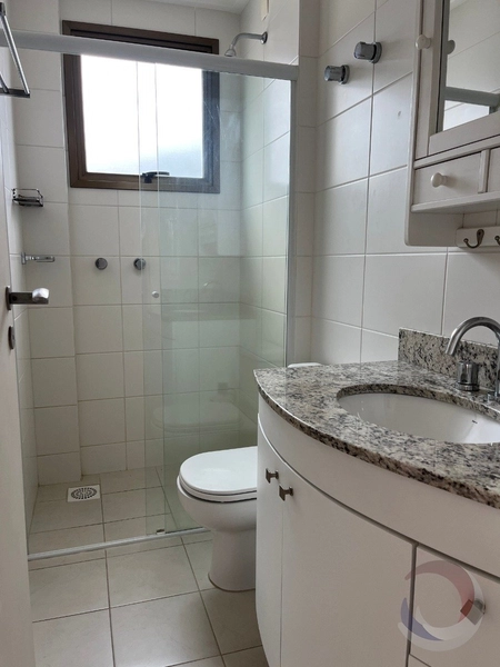 Apartamento no Centro com 2 dormitórios, sendo 1 suíte e 1 vaga: 11ª foto da galeria de imagens do imóvel