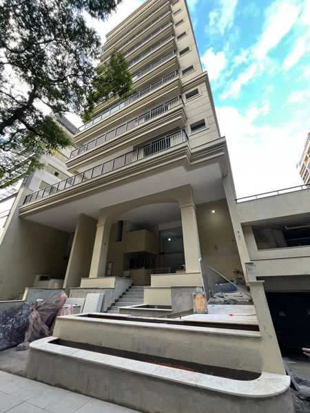 Apartamento no Centro  com 3 suítes, 2 vagas de garagem: 6ª foto da galeria de imagens do imóvel