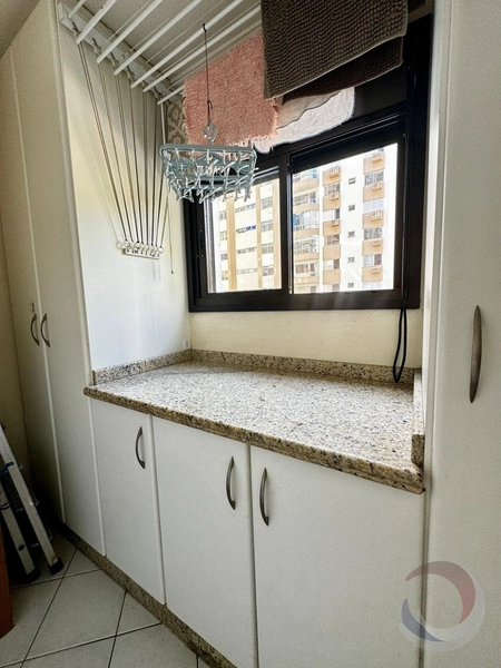 Apartamento no Centro com 4 dormitórios, sendo 2 suítes e 2 vagas: 9ª foto da galeria de imagens do imóvel