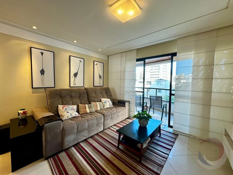Apartamento no Centro com 4 dormitórios, sendo 2 suítes e 2 vagas: 4ª foto da galeria de imagens do imóvel